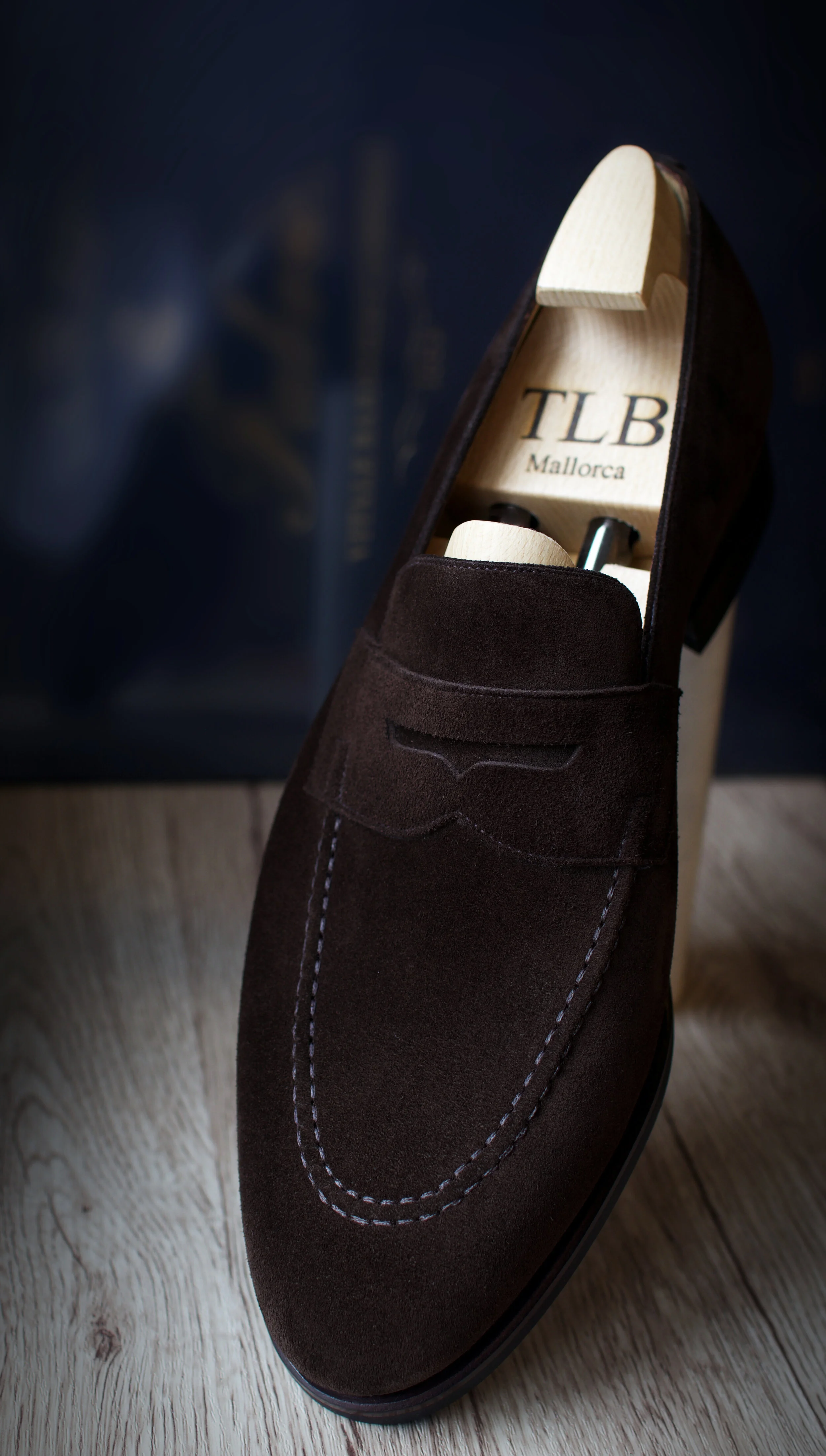 TLB Artista 117 Review — outBespoken
